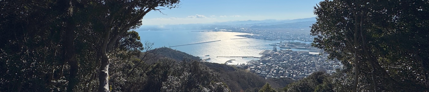 日峯山